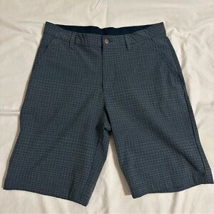 Men’s Adidas Shorts Size 30 Gray Plaid 10” Inseam Golf Flat Front Chino